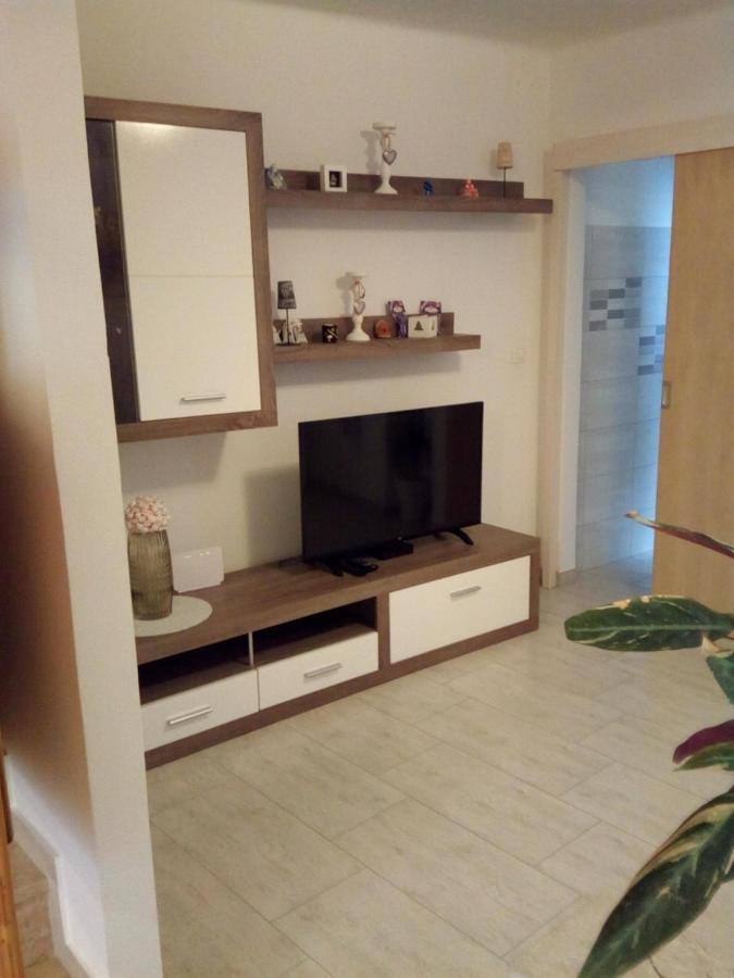 Apartment Nadija 布鲁赛吉 外观 照片